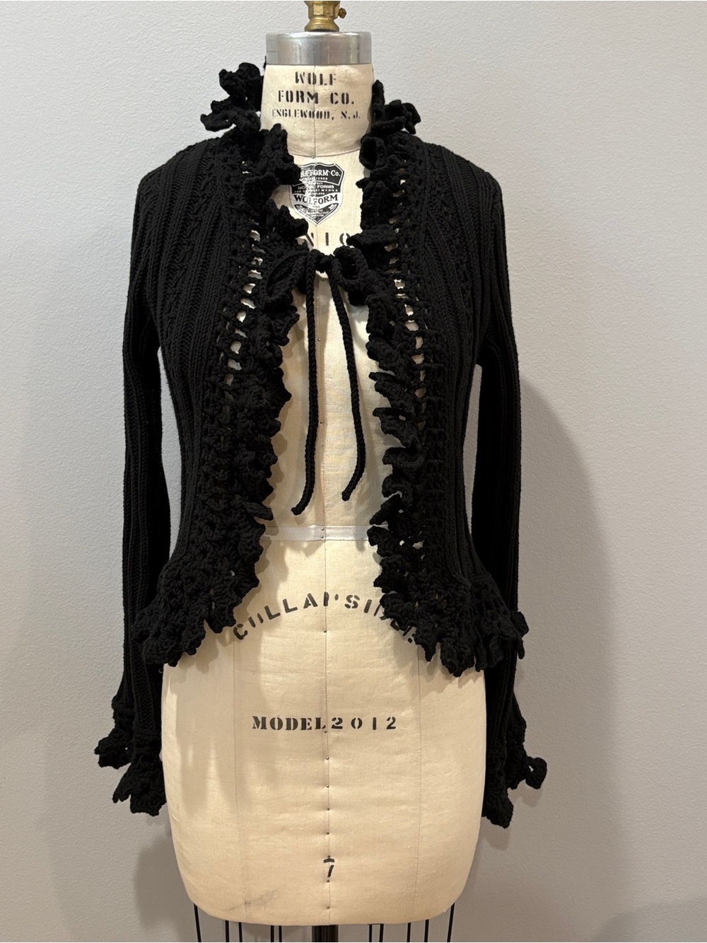 One Girl Who Black Crochet Ruffle Tie Front Ruffle Cardigan
Size M